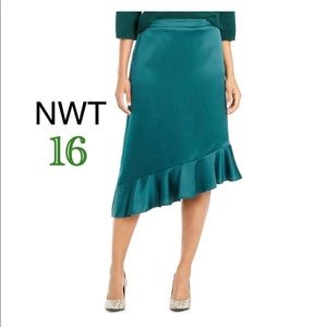 NWT ALFANI emerald green ruffle silky asymmetric hem elegant skirt midi new 16